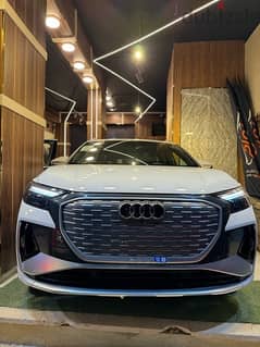 ‏Audi Q4 موديل 2023 كهرباء