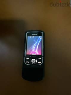 Nokia 8600 0