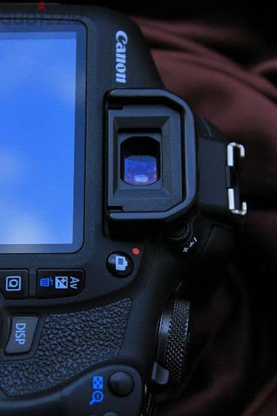 Canon 2000d Shutter 0 New بالكرتونة 14