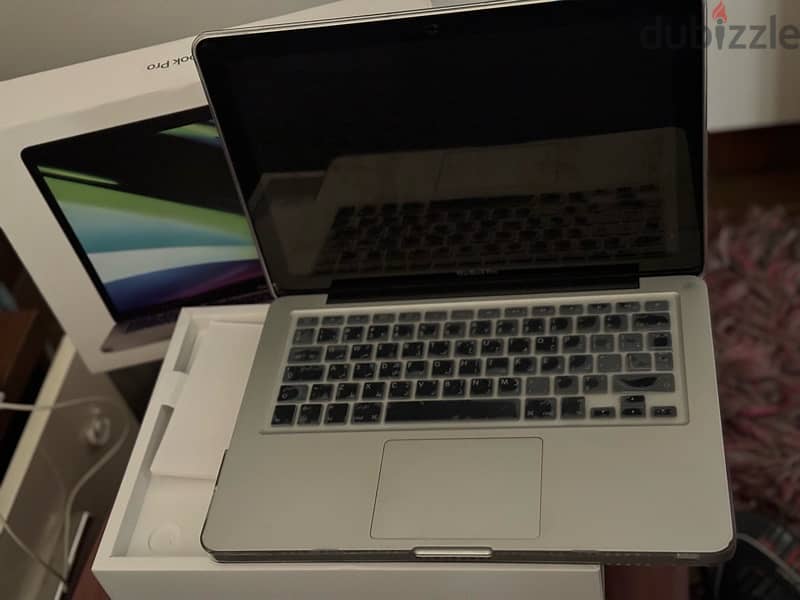 Apple Macbook Pro -Mid 2010 modified very good condition with its box 2