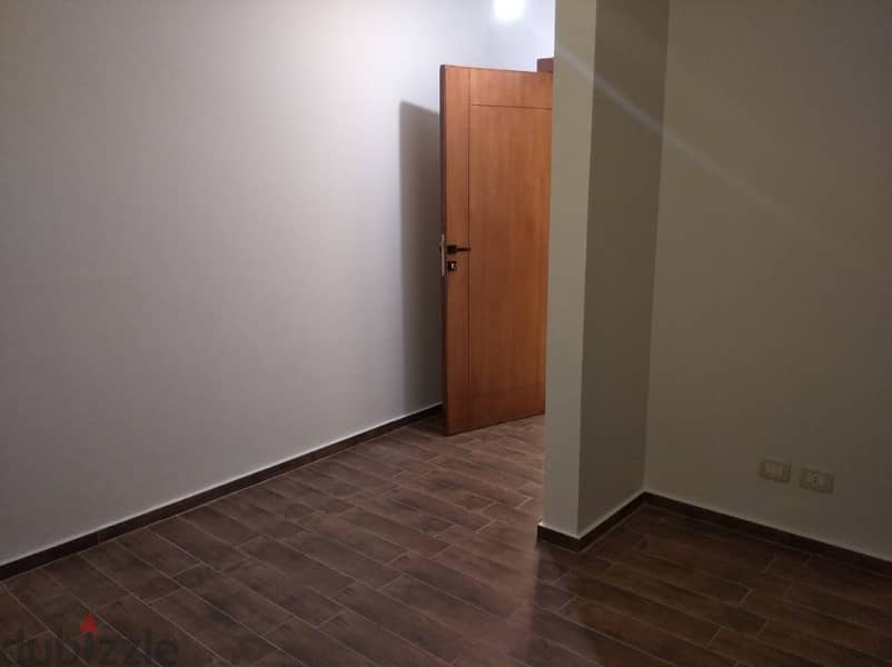 apartment for rent in eastown kitchen acs 4