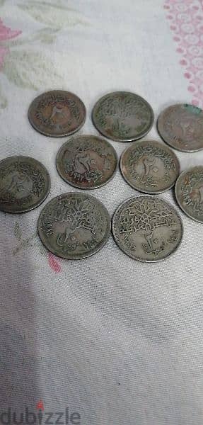 مجموعه كبيره جدا من العملات القديمة والتحف والمقتنيات 11