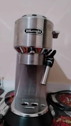 ماكينة قهوه اسبريسو وكابتشينو ولاتيه 0