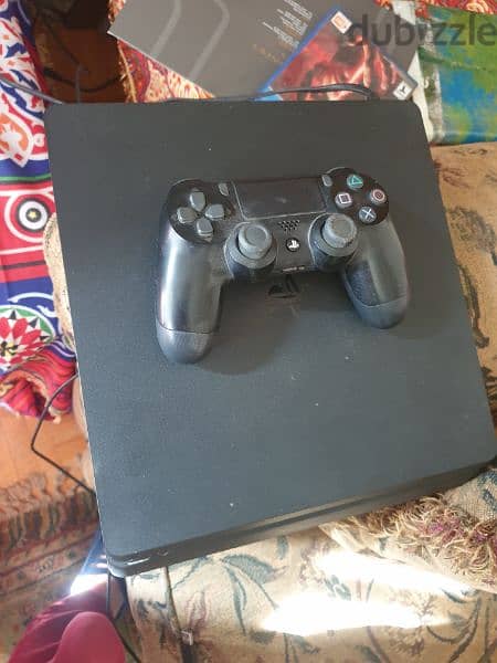 PS4 512GB  with original controller استعمال خفيف 0