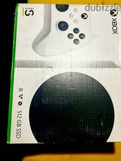 Xbox series s like new just 10 hours of work with stand fan 0