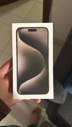 iPhone 15 pro max 256 natural SEALED 0