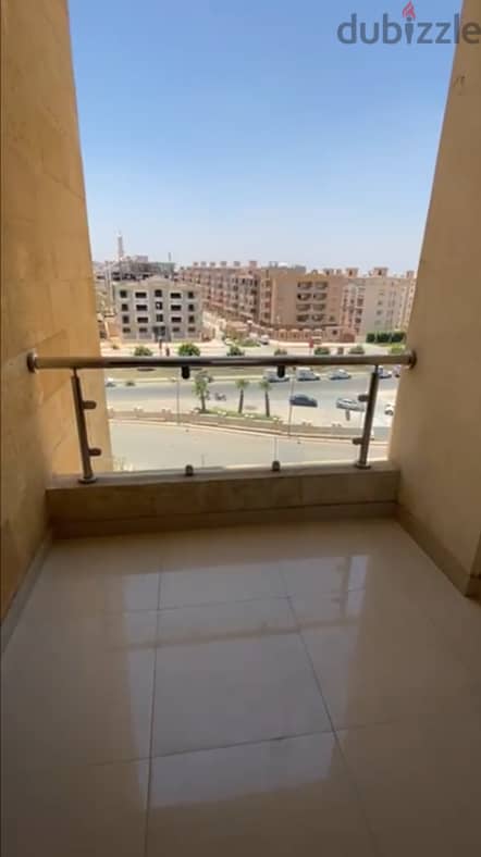 2BD Fully Furnished Apartment in Pearl Des Rois, 2 min from the AUC 5