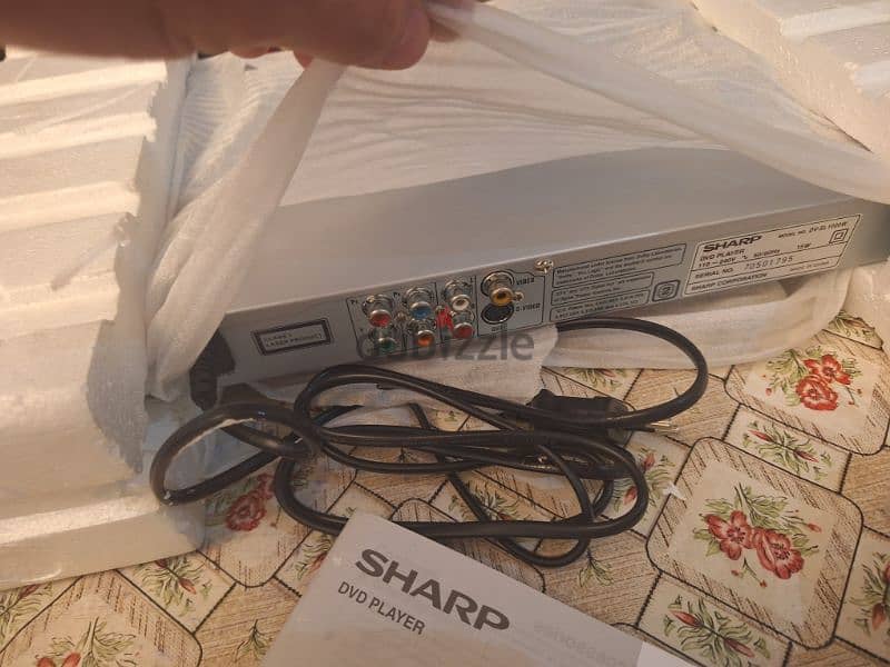 SHARP Original DVD Player 3