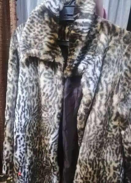 Leopard Fur Coat جاكيت فرو ألماني لون جلد الفهد 2