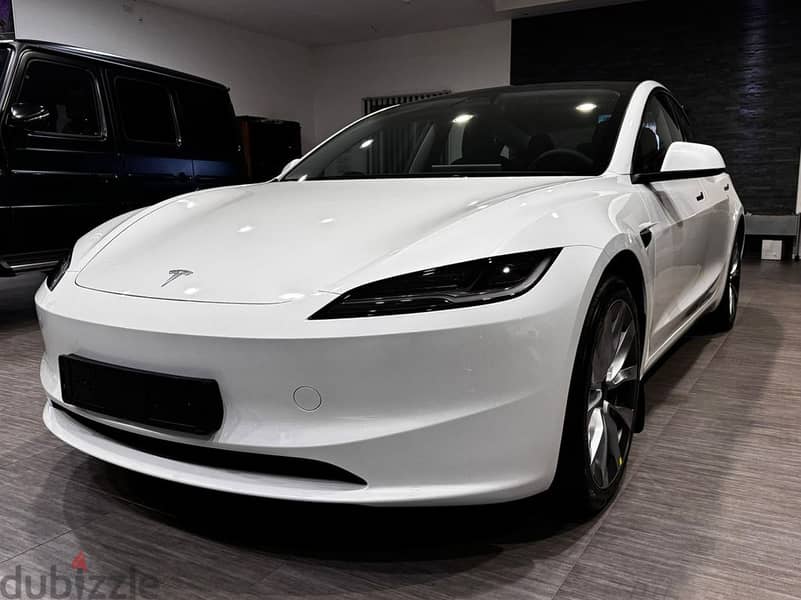 Tesla Model 3 Long Range 2024 0