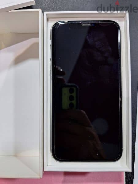 iphone XR 64 GB white Battery 78% 3