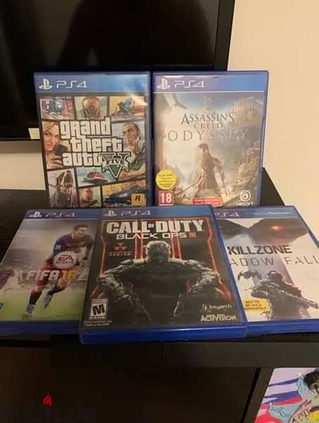 ps4 500g software 9 *slightly used* 1