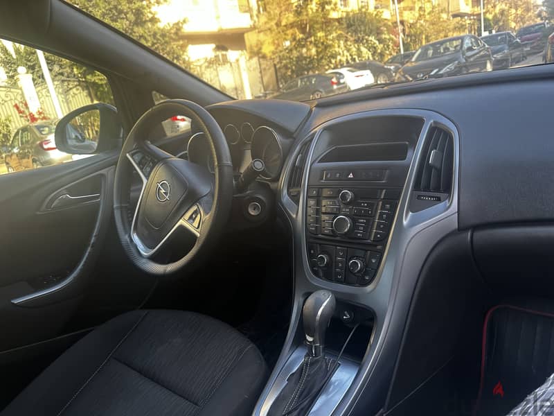 Opel astra 2014 5