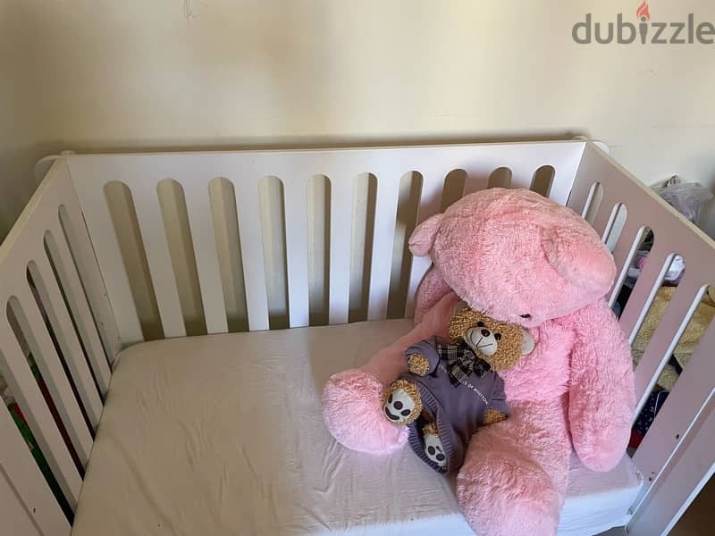 سرير اطفال مع مرتبه مناسب من سن زيرو حتى ٥ سنوات 2