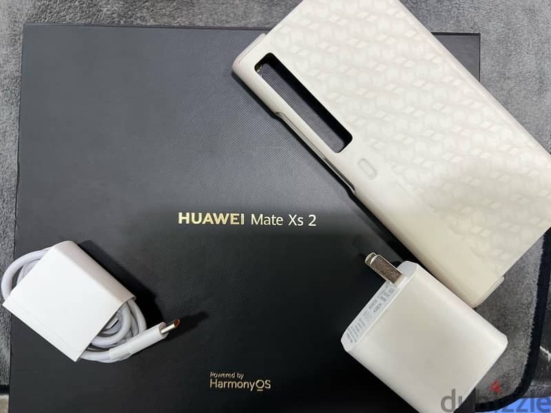 Huawei Mate Xs 2 512G 12G Ram حالته ممتازه بالعلبه والمشتملات 8