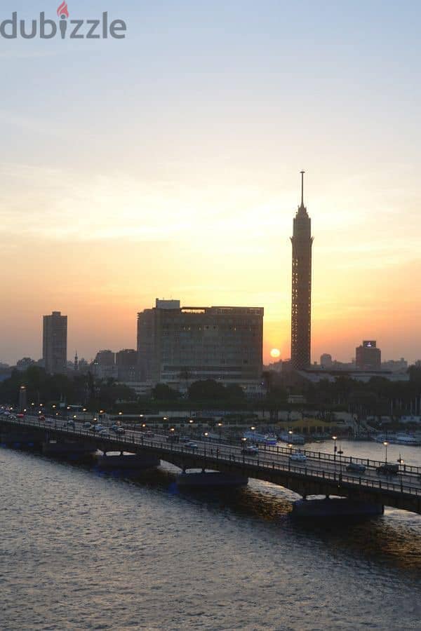 Immediate receipt on the Nile Corniche, first row, Hilton Towers, apartment 430 m, in installments + Service by Hilton 5
