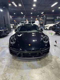Porsche 911 4 GTS 2023