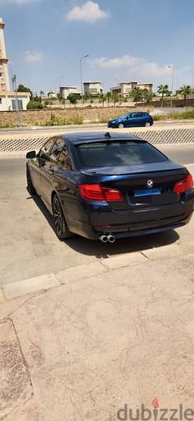 BMW 528 8