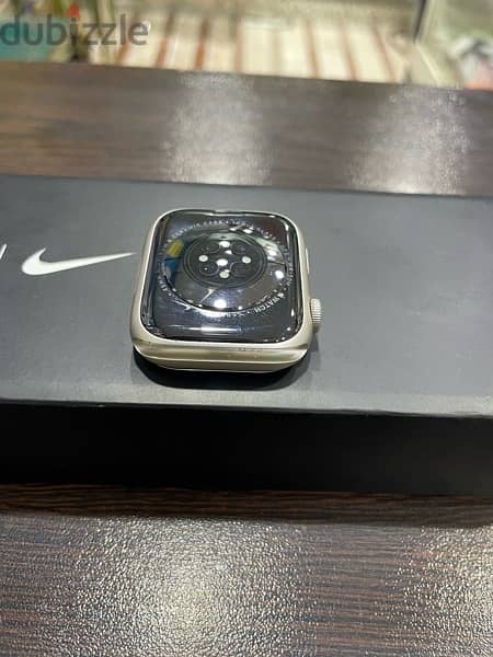 Apple Watch Series 7 Nike Edition Starlight 45mm LIKE NEW 12