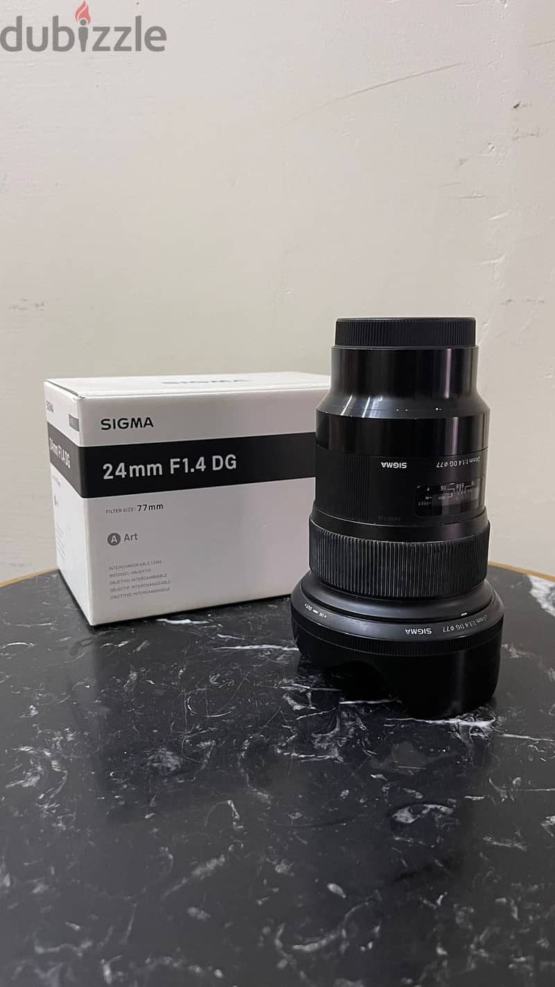 Lens 24 mm Sigma art for Sony 1.4 1
