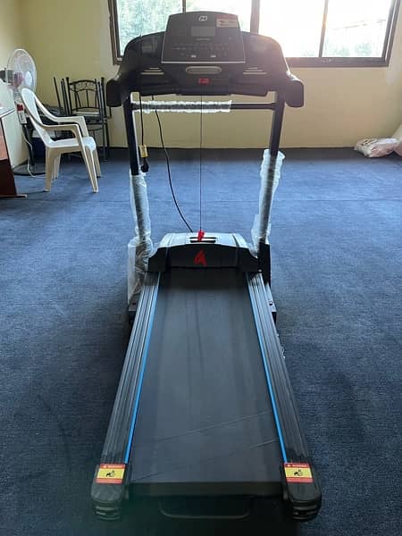 Bodytone treadmill DT-18 مشاية بادي تون 7