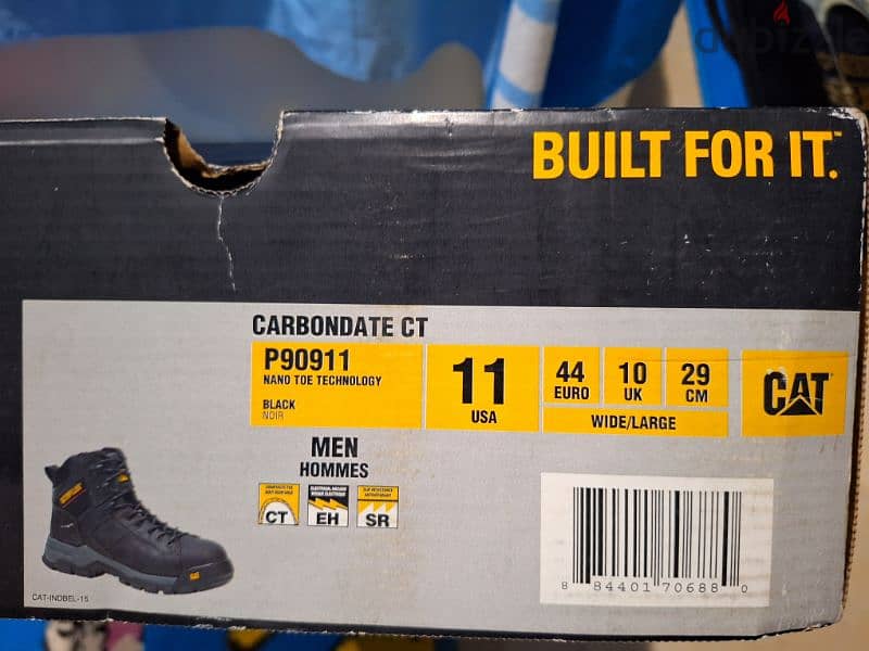 Caterpillar Safety original size 44 used only 3 times. 8
