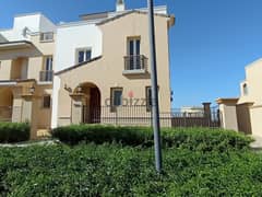 TOWN HOUSE FOR SALE IN UPTOWN CAIRO 0