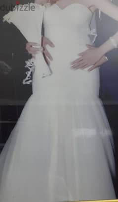 فستان زفاف بالطرحه