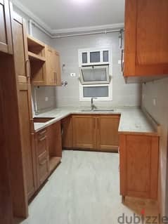 شقة للايجار بالمطبخ الحي التامن الشيخ زايد - apartment for rent