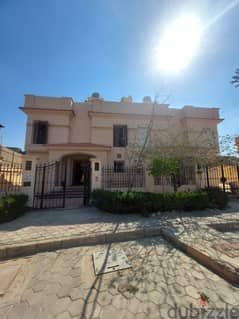 Tiba Compound    Villa for sale    In front of the American University    The land is 362 meters    Building area: 276 square metres