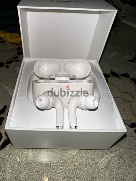 Airpods Pro l Used l Original l With box and serial number 1