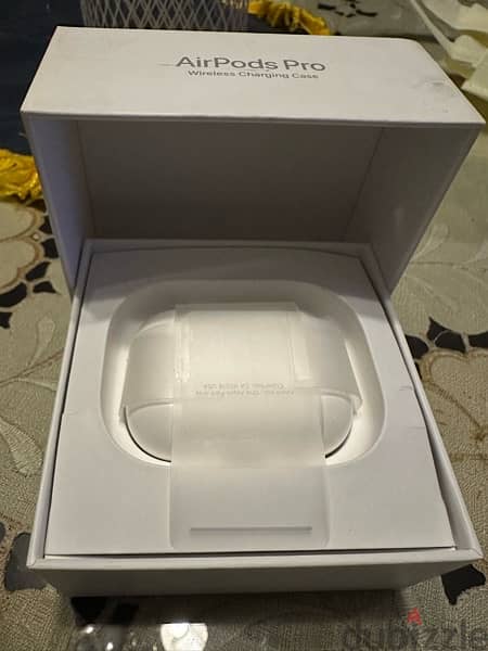 Airpods Pro l Used l Original l With box and serial number 3