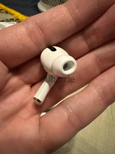 Airpods Pro l Used l Original l With box and serial number 5