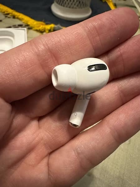 Airpods Pro l Used l Original l With box and serial number 6