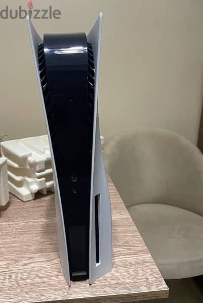 playstation 5 used for one month from gulf 1