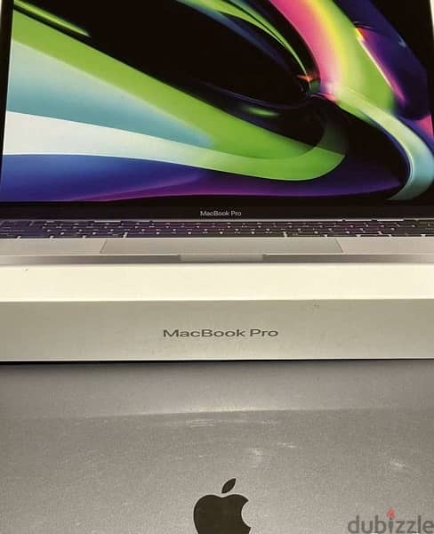 macbook M2 Pro New 5