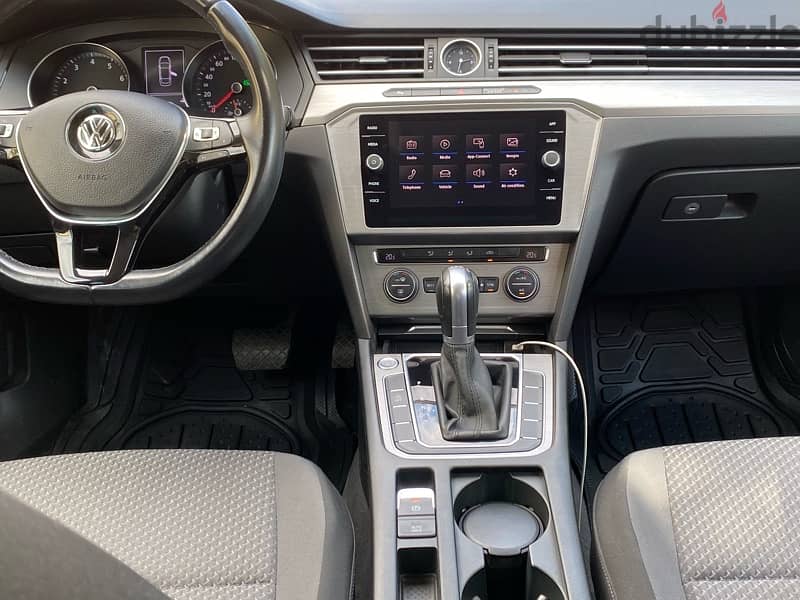 VW Passat 2018 for sale 5