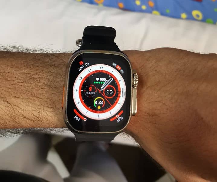 Dt8 ultra plus smart watch like new 3