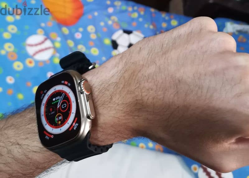 Dt8 ultra plus smart watch like new 5