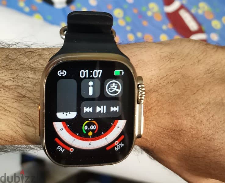 Dt8 ultra plus smart watch like new 8