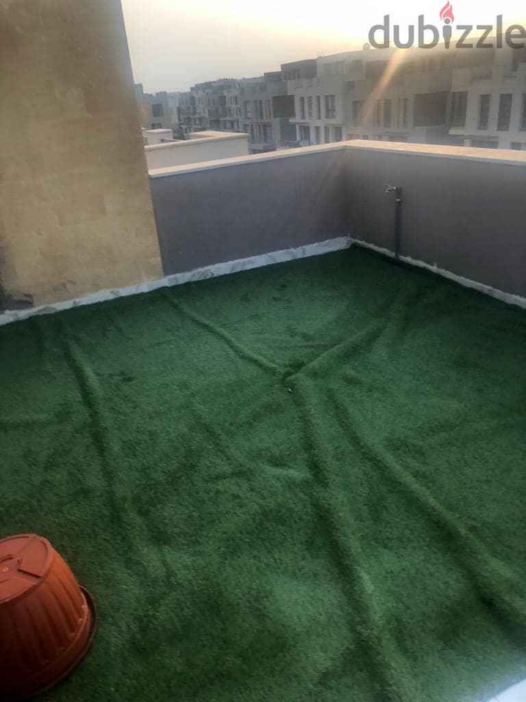 roof studio for rent, semi-furnished, with a distinctive view in Eastown Compound 4