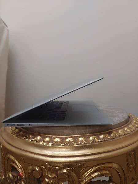 MacBook Air 2017 - Used Like New 3