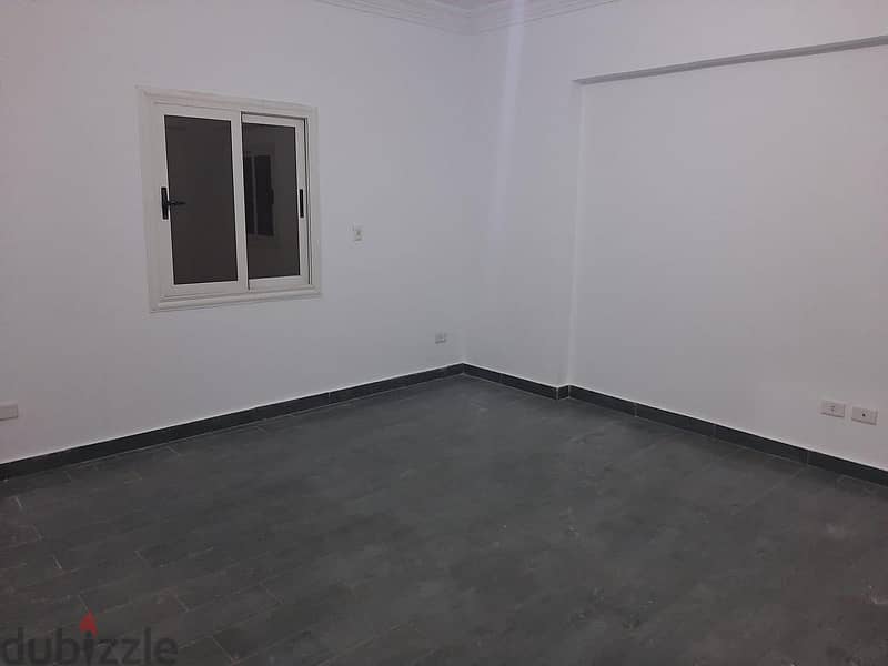شقه 290 متر للايجار الحي التالت الشيخ زايد - apartment for rent 1