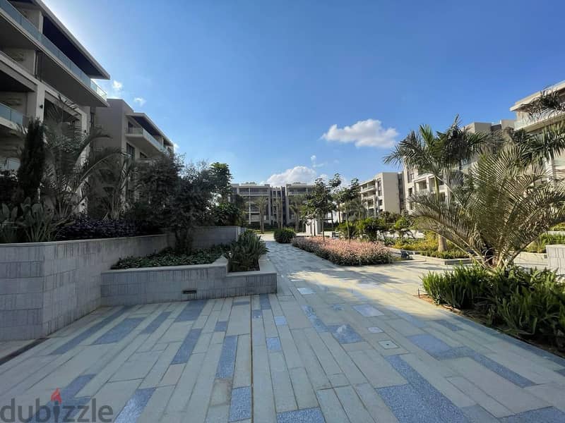 Duplex for sale in Compound The Address East 210. M with Garden 70. M, in New Cairo 5