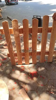 اسوار حدائق خشب شجر