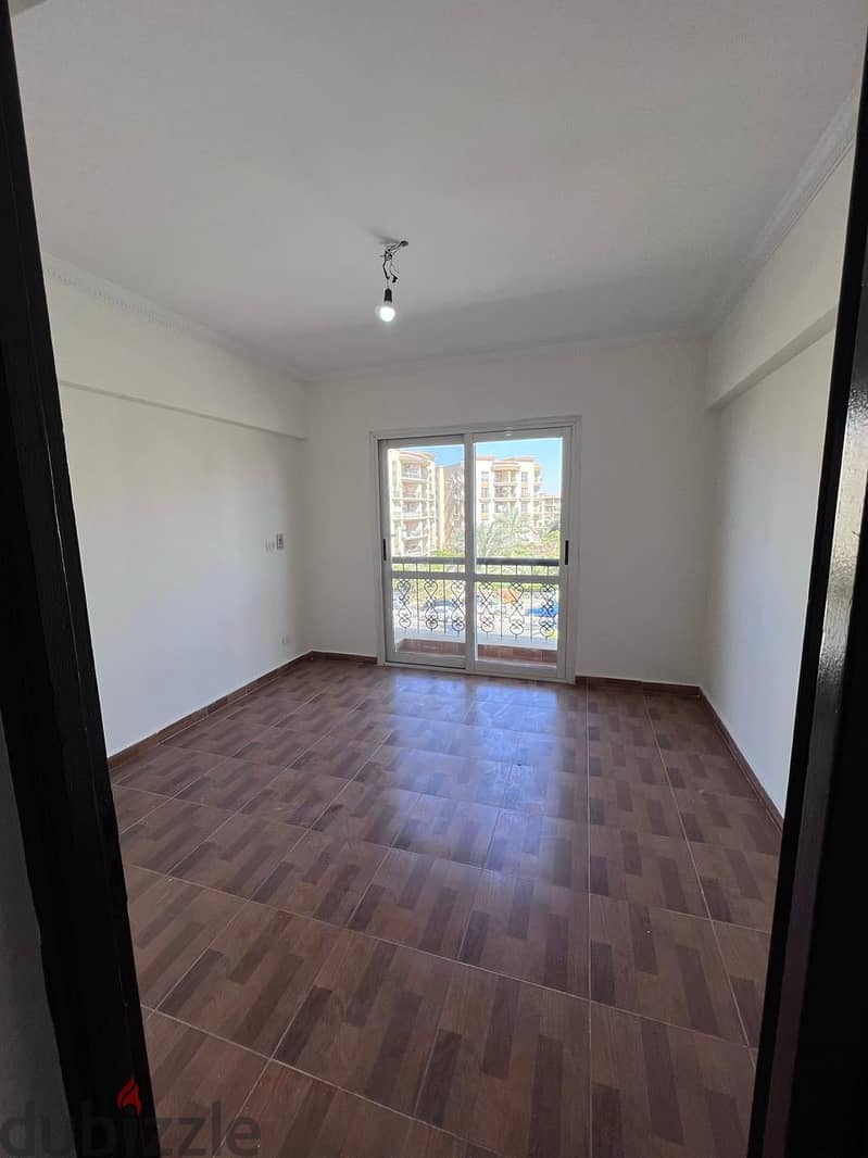 119 sqm apartment for sale in Al Rehab 2, in a very special location, steps to Mall Avenue, at a snapshot price 6