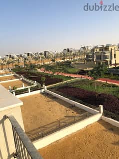 Twin House For Sale Sodic Villette New Cairo | 313 SQM + 374 Land | 87 SQM Roof | LandScape View | توين هاوس للبيع سوديك فيليت التجمع الخامس 0