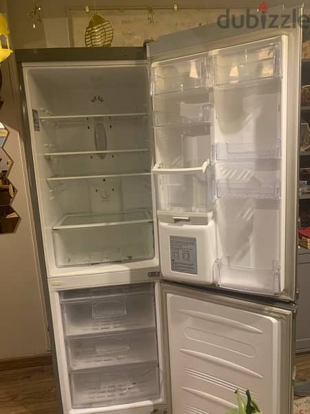LG BOTTOM refrigerator 7