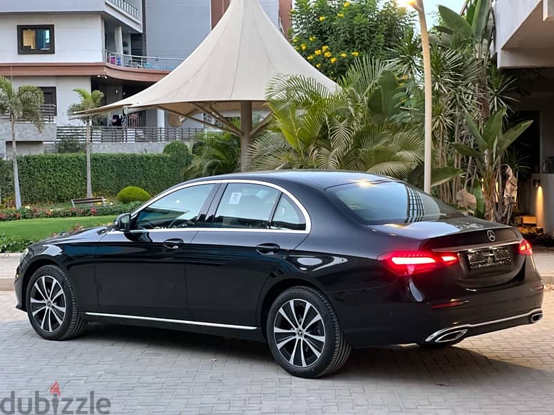 E200 exclusive package 2022 4