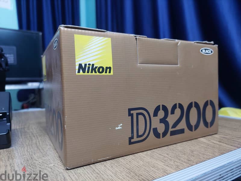 كاميرا نيكون D3200 لُقطة للبيع 3